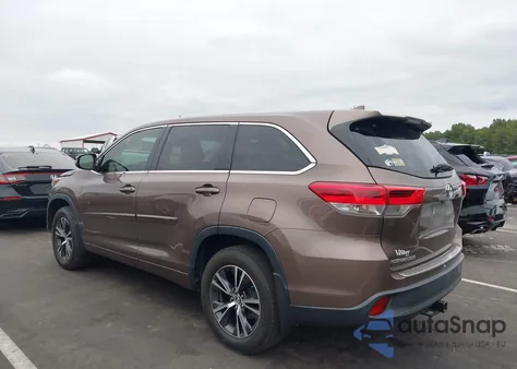 2018 Toyota Highlander Le Plus from USA, damaged, VIN 5TDZZRFH1JS250909